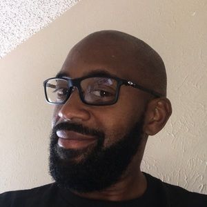 Meet your Posher, Jeffrey t